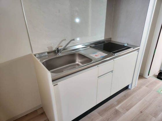 キッチン　※掲載写真は同マンション別部屋参考写真となります。