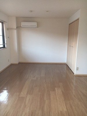 居室・リビング　ゆったり過ごせるリビングです