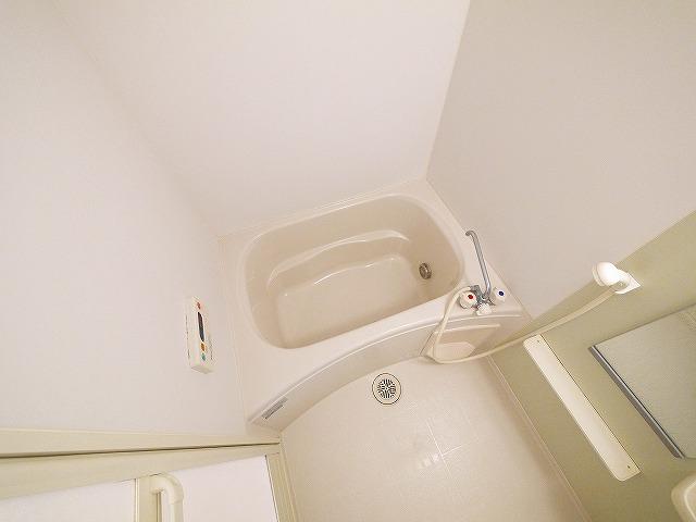 バス・シャワールーム　お風呂で日々の疲れを落としましょう