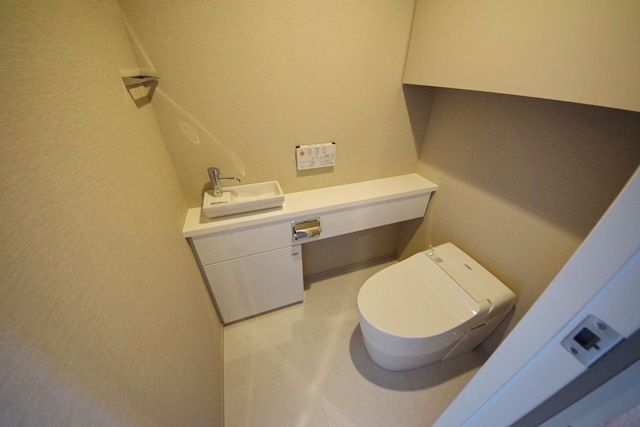 トイレ　★★洗面台付き★★