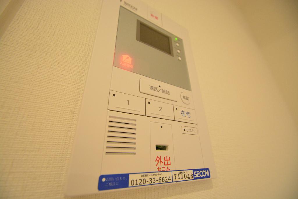 セキュリティ　カメラ付インターホン
