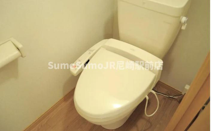 トイレ　シンプルで使いやすいトイレです