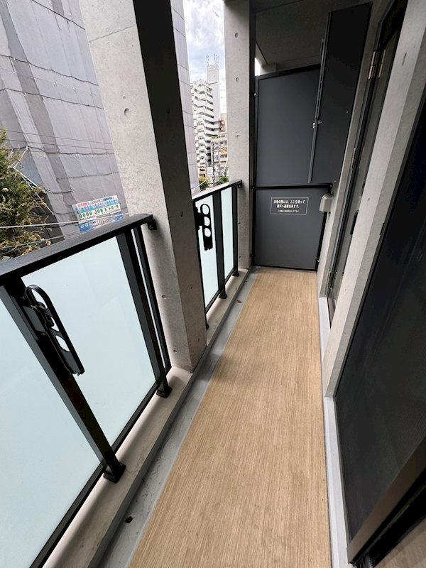 バルコニー