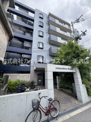 建物外観　落ち着いた雰囲気の外観です