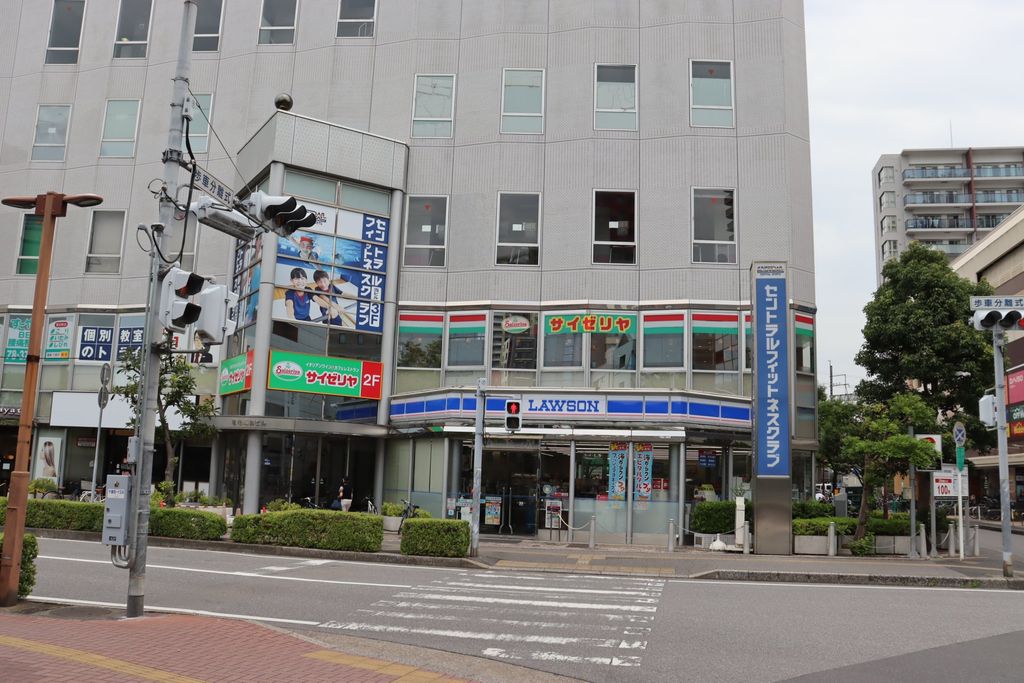 コンビニ　ローソン 千葉高洲三丁目店（コンビニ）まで350m