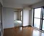 居室・リビング　光のよく入るお部屋です・