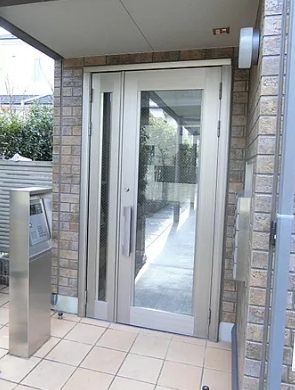 エントランス　☆共用設備もキレイ☆