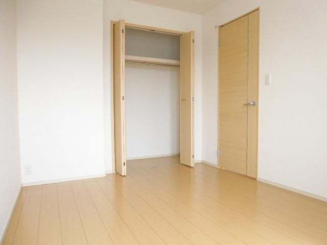 レジデンスAE IIIの内装写真