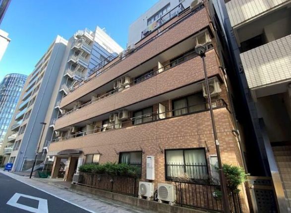 東京メトロ丸ノ内線 淡路町駅 徒歩3分 築25年