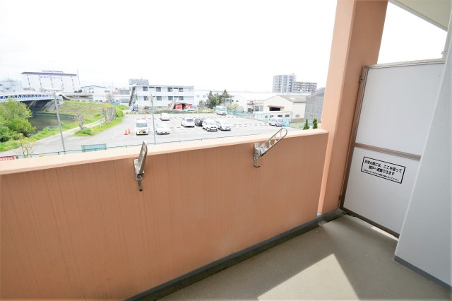 阪和線 鳳駅 徒歩13分 4階建 築18年の内装写真