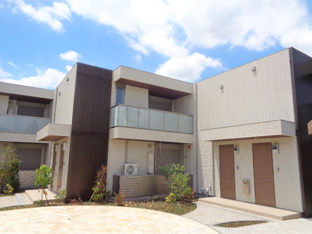 建物外観　築浅２０２２．７完成　旭化成の子育て共感住宅『ＢＯＲＩＫＩ』