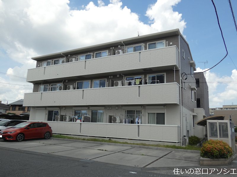 建物外観　サニークロスZのご紹介は住いの窓口アソシエにお任せ下さい。