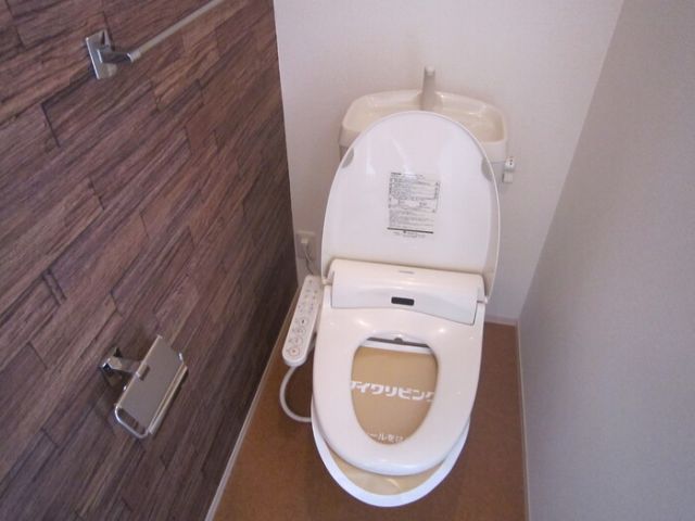 フェリーチェ Bのトイレ写真