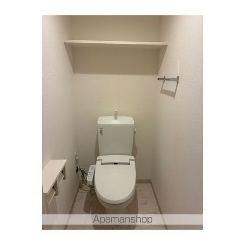 京急本線 大森町駅 徒歩18分 6階建 築14年のトイレ写真
