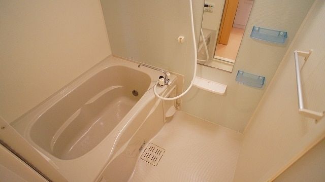 バス・シャワールーム　お部屋探しならタウンハウジング蘇我店へお任せください！
