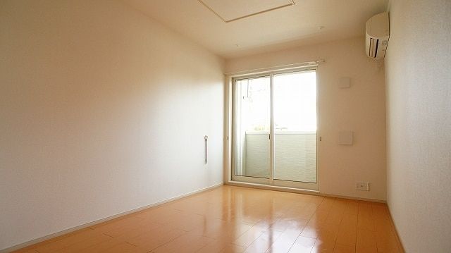 居室・リビング　オンライン内見・IT重説ご対応可能です♪