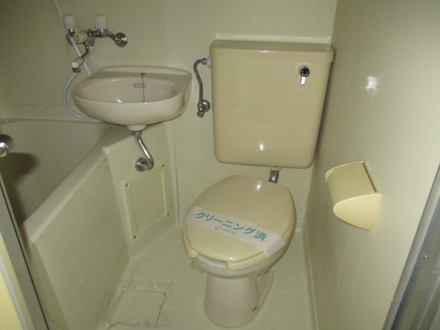ＪＲ東海道本線 高塚駅 徒歩25分 3階建 築39年のトイレ写真