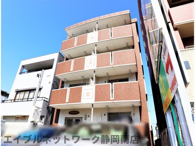 建物外観　外観は落ち着いています