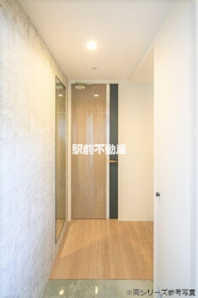 玄関　写真はイメージです