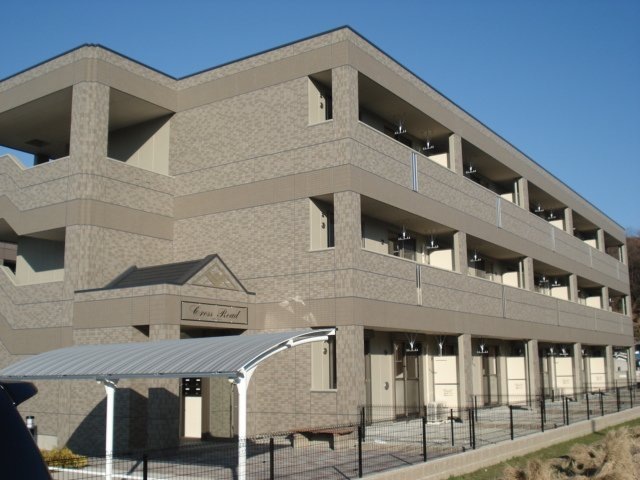 桜井市大字浅古のマンションの建物外観