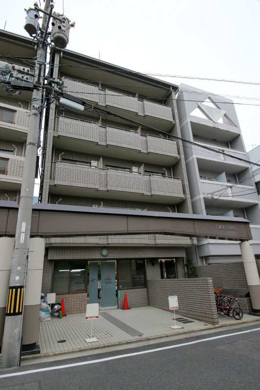 広島市中区広瀬町のマンションの建物外観