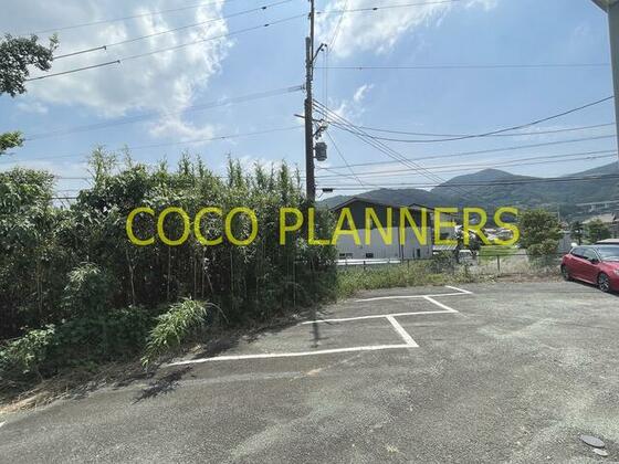 駐車場　※別号室の写真の為、多少違いがあります。