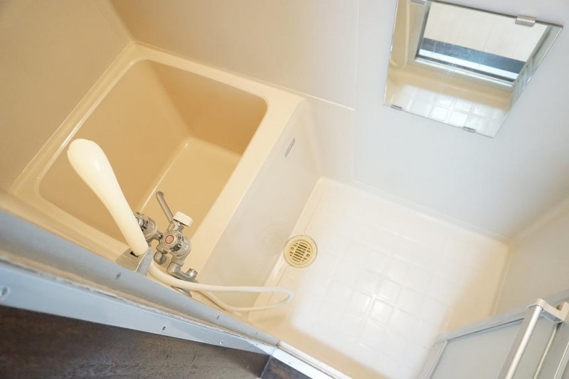 バス・シャワールーム　浴室