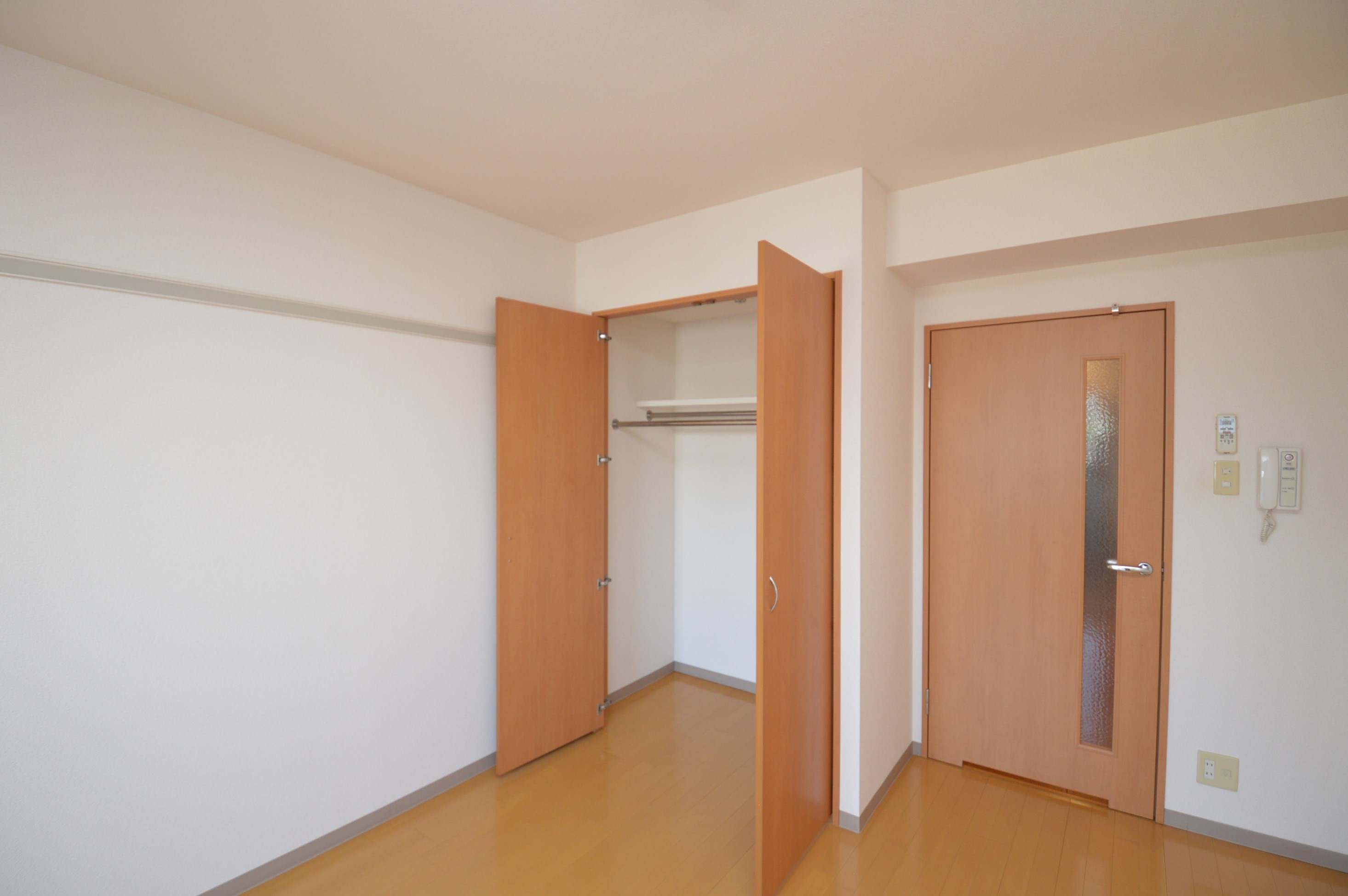 収納　（参考）他室の写真を使用しています。現況優先となります。