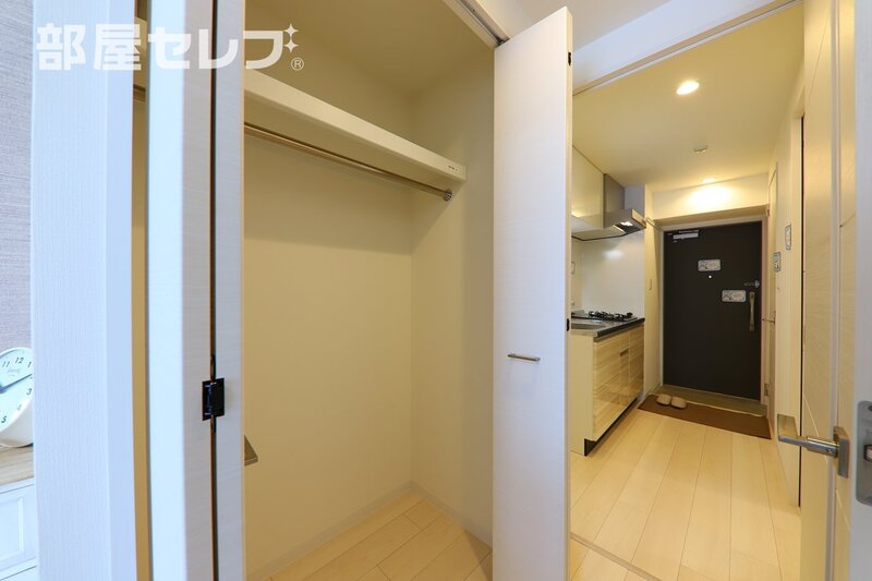 収納　６０６号室写真