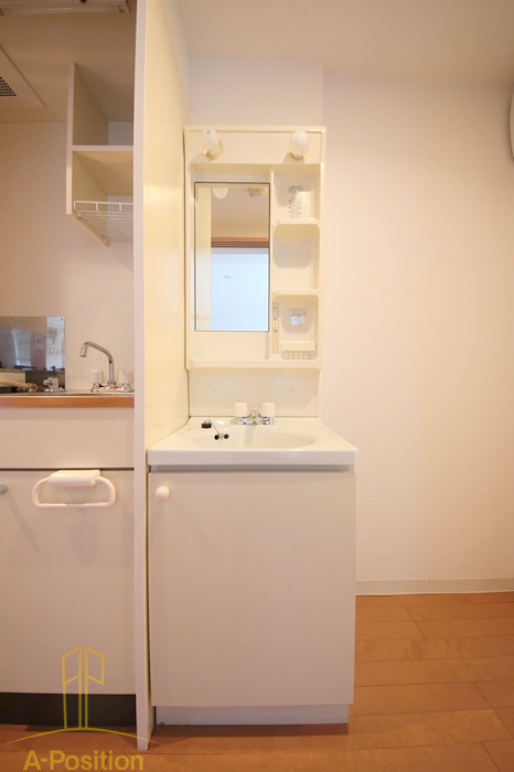 洗面設備　メゾン・ル・ロア