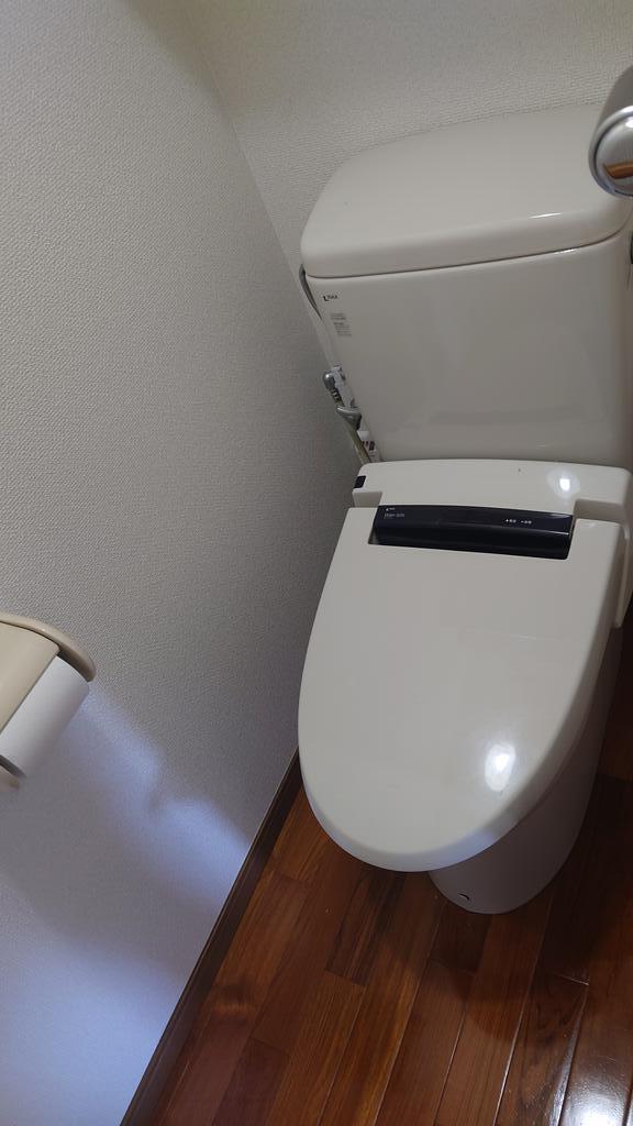 Uビルのトイレ写真
