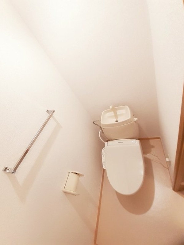 トイレ　図面と現状に相違がある場合には現状を優先