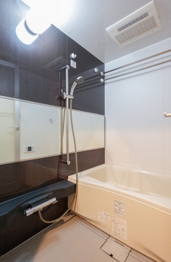 バス・シャワールーム　☆ゆっくりくつろげるお風呂☆