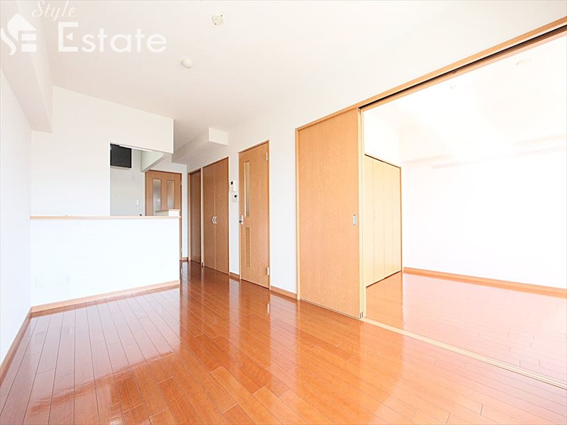 居室・リビング　内装