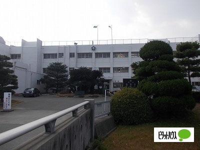 中学校　松茂町立松茂中学校（中学校）まで2163m