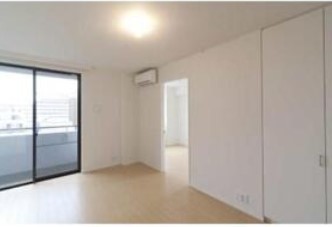 居室・リビング　内観