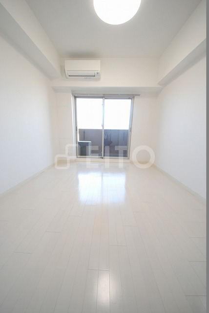 居室・リビング　写真は４０６号室