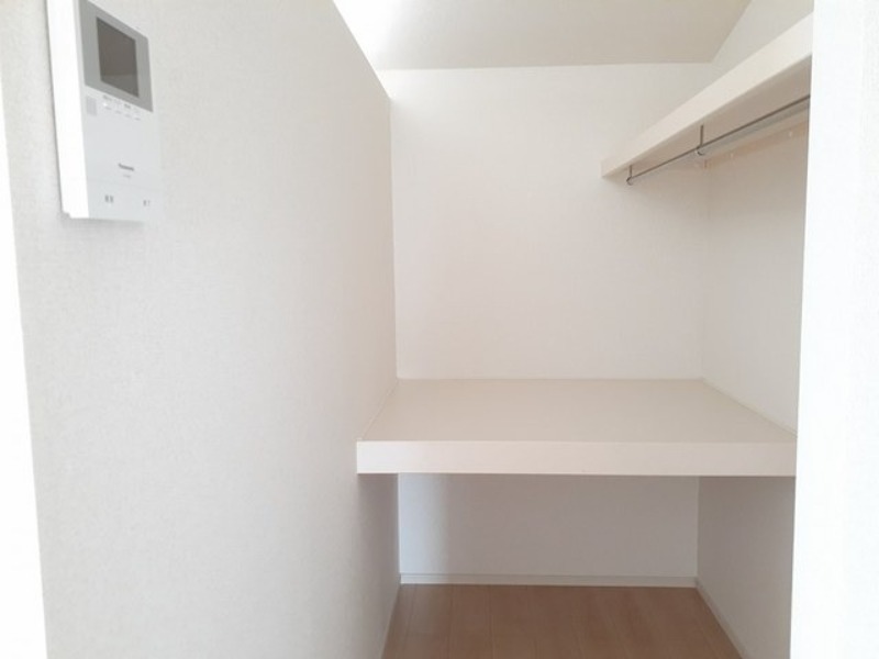 収納　図面と現状に相違がある場合には現状を優先