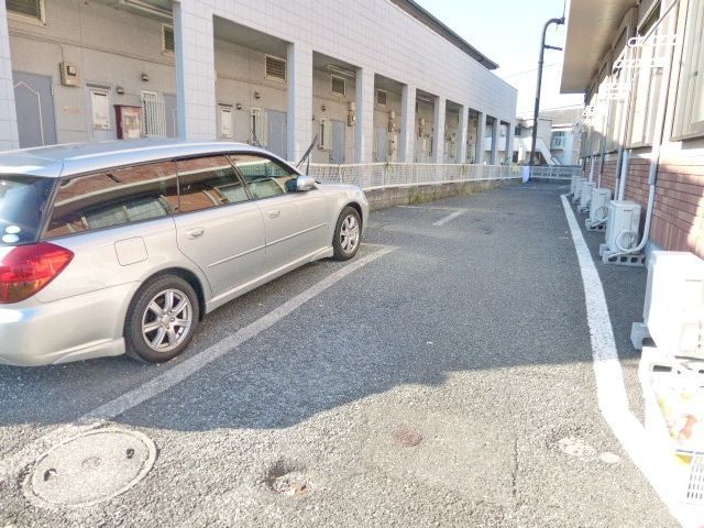 駐車場　★ベランダ側★