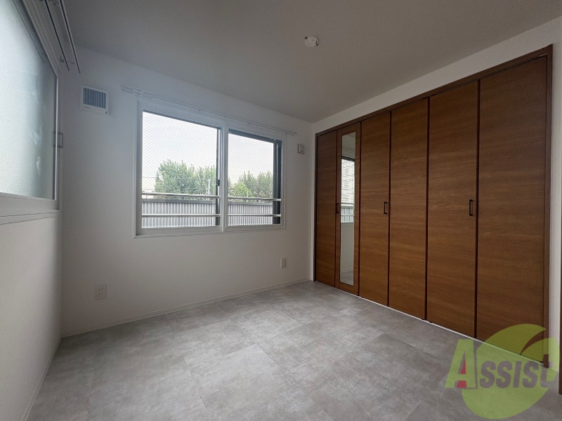 その他部屋・スペース　寝室です。部屋をどう使うかはあなた次第です！