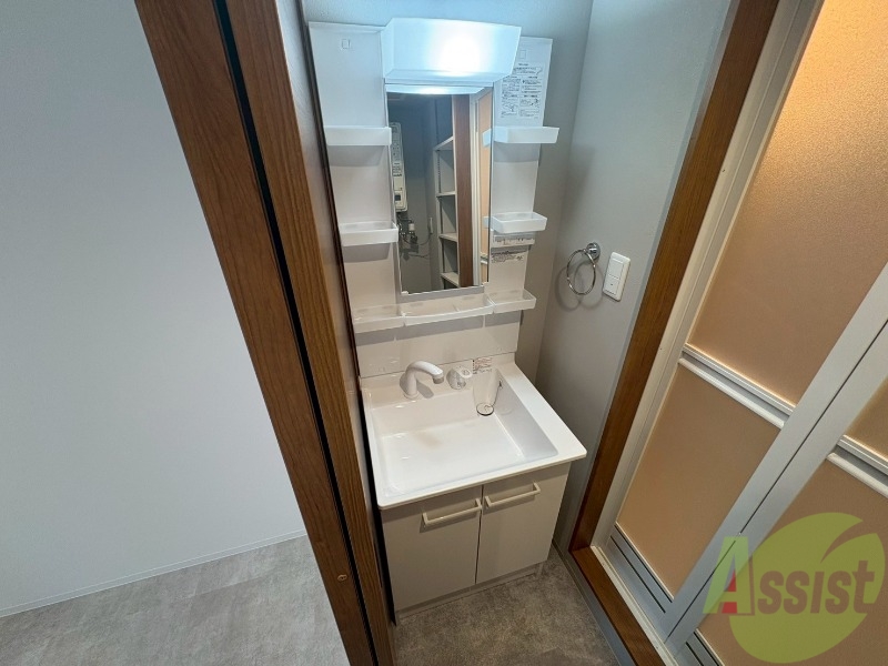 洗面設備　シャンプードレッサーで身支度もラクラクです！