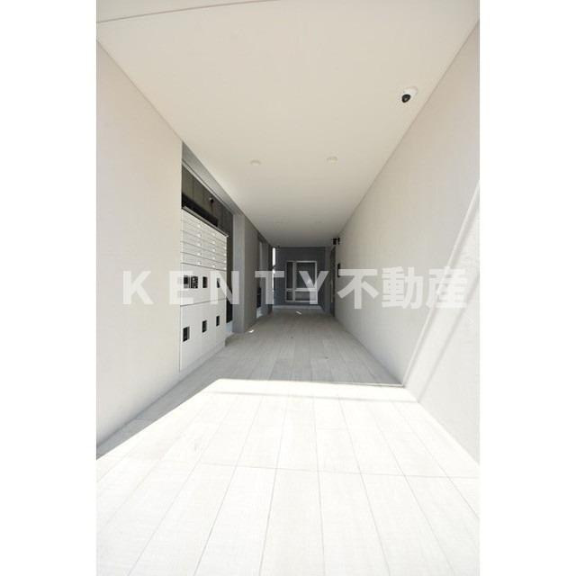 エントランス　ゆとりのあるエントランスです