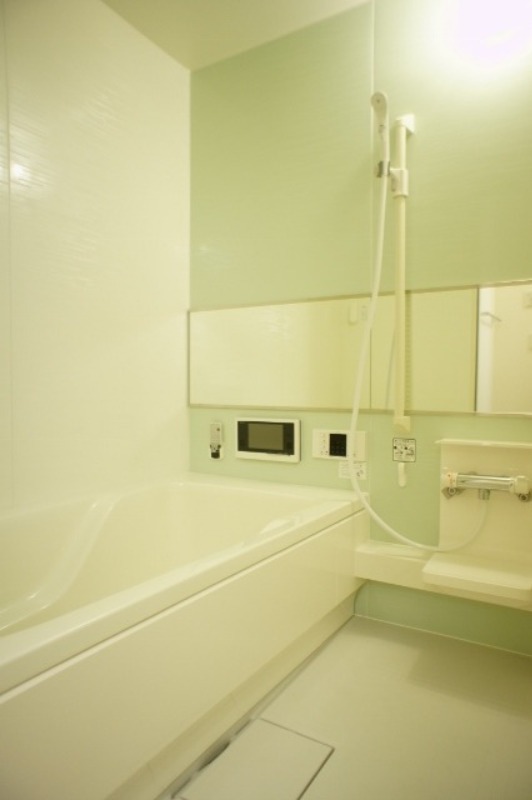 バス・シャワールーム　図面と現状に相違がある場合には現状を優先