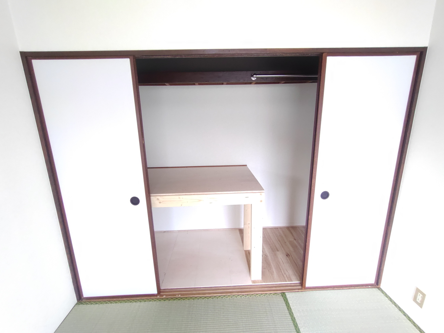 収納　6帖和室収納