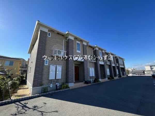 建物外観　オシャレな外観のハイツです！