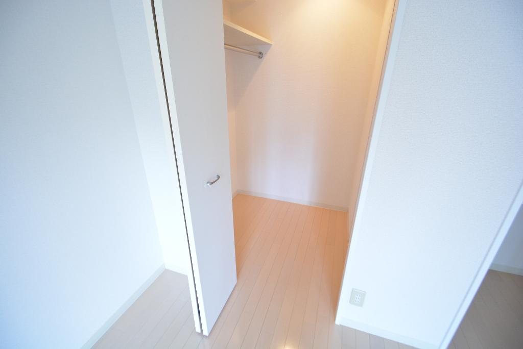 収納　クローゼット