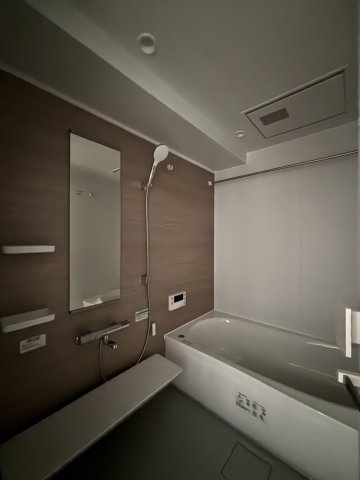 バス・シャワールーム　【ルミークアン本郷】