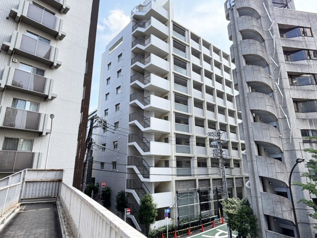 建物外観　【ルミークアン本郷】