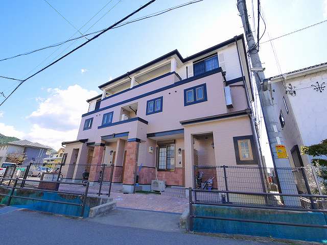 建物外観　外観は落ち着いています