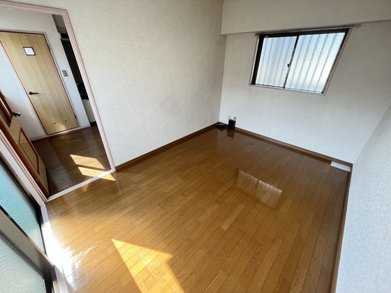 居室・リビング　※別部屋の写真です